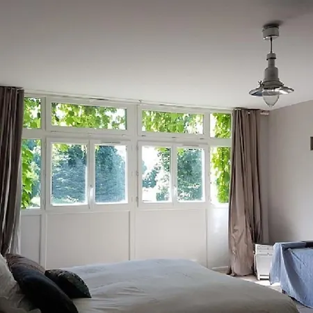 Bed & Breakfast Domaine Des Pecheries Montel-de-Gelat